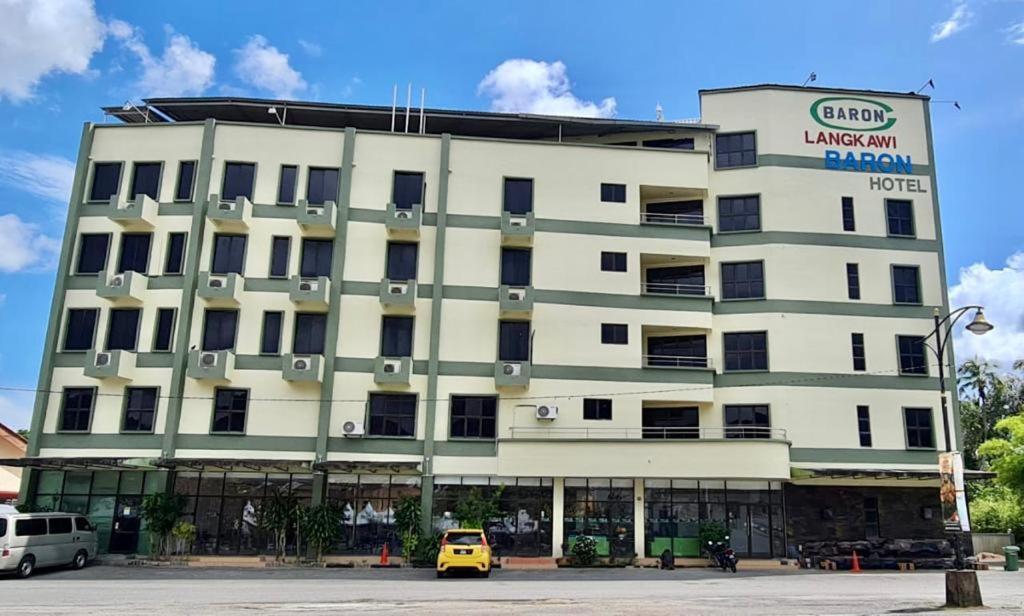 Langkawi Baron Hotel Kuah Exterior foto