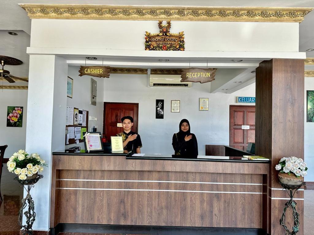 Langkawi Baron Hotel Kuah Exterior foto