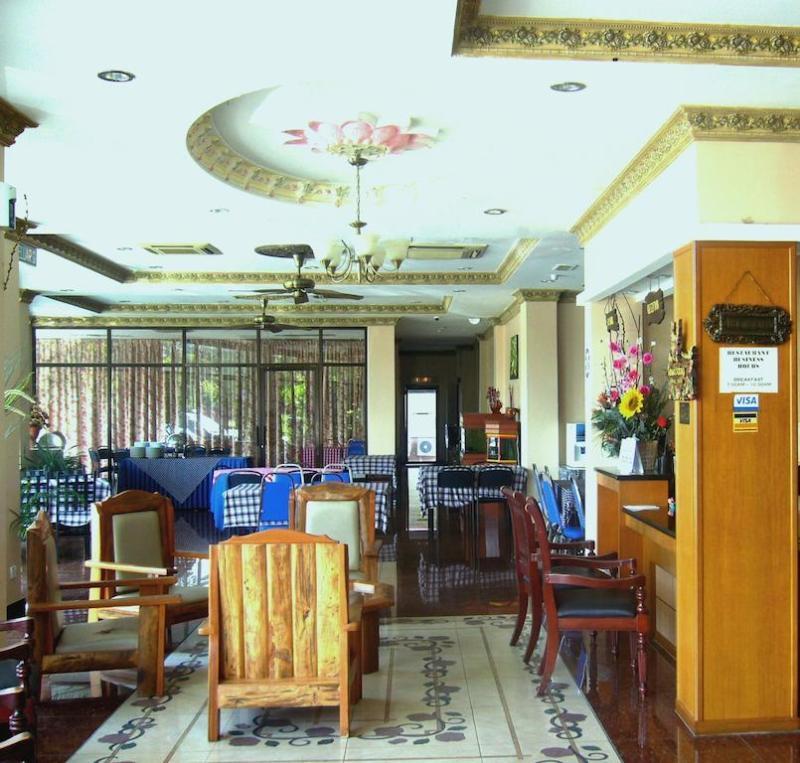 Langkawi Baron Hotel Kuah Exterior foto