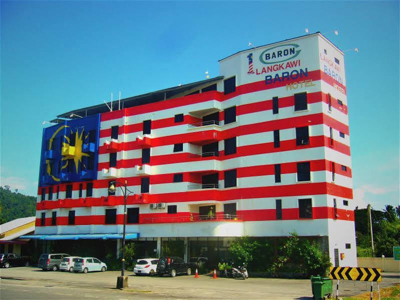Langkawi Baron Hotel Kuah Exterior foto